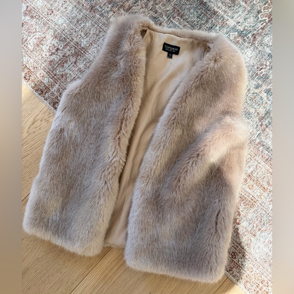 Topshop Jackets & Blazers - Topshop Plush Teddy Jacket in Cream